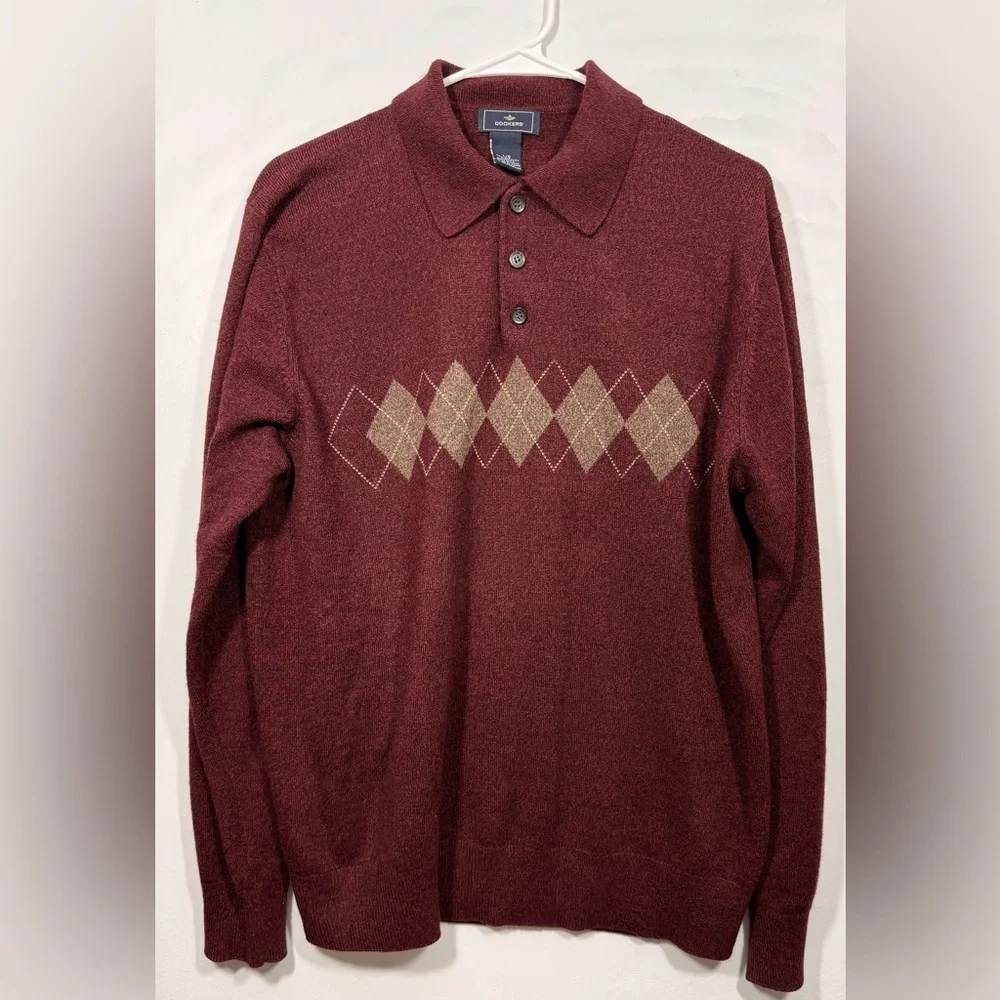 Dockers Size Large Maroon Men’s Argyle Button Sweater